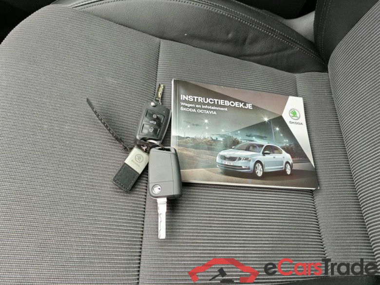 SKODA Octavia 85 kW #6