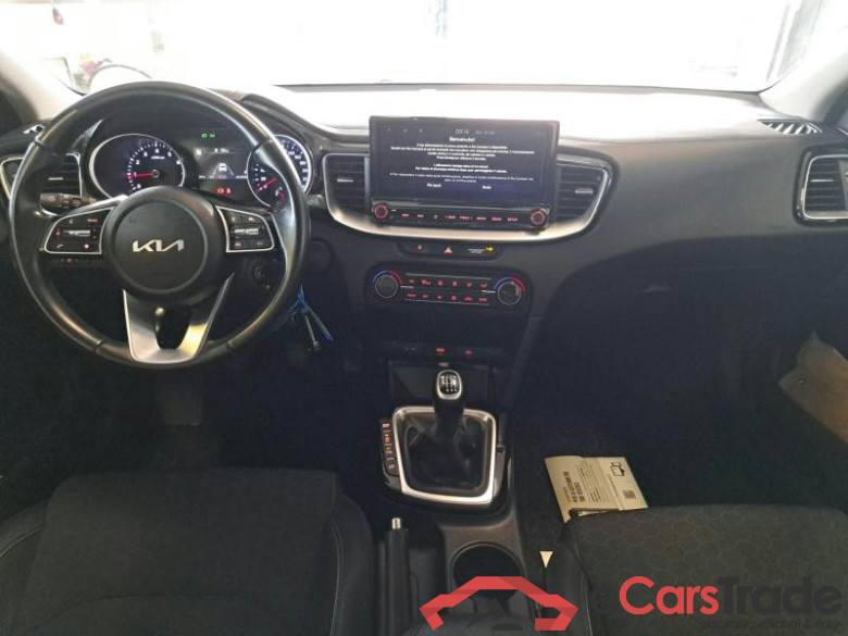 KIA XCEED / 2022 / 5P / CROSSOVER 1.5 T-GDI 160 CV MHEV IMT BUSINESS #3