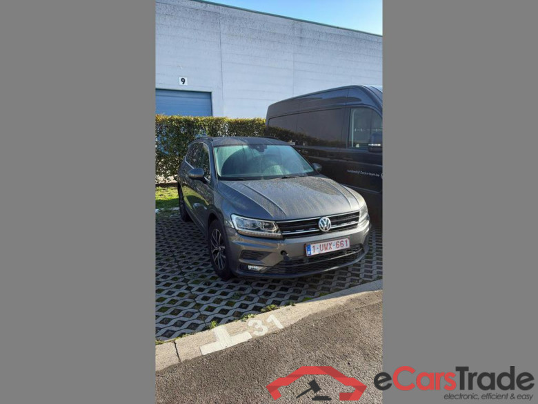 VOLKSWAGEN Tiguan ComfortLine #1