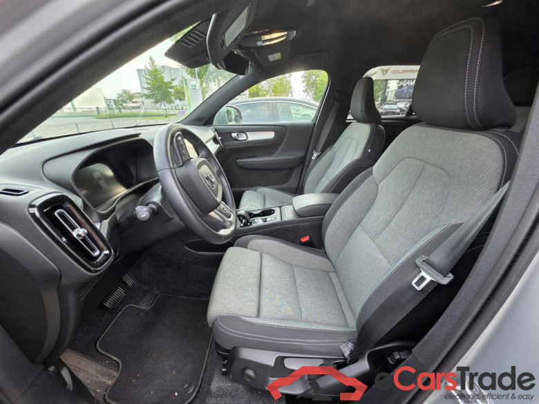 VOLVO XC40 2.0 B3 MHEV Core Limited Edition DCT #5