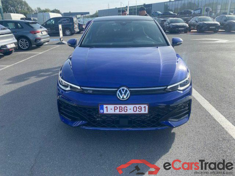 VOLKSWAGEN Golf VIII R-Line Business Premium 1.5 TSI 110 kW (150 ch) 6 vitesses manuel #1