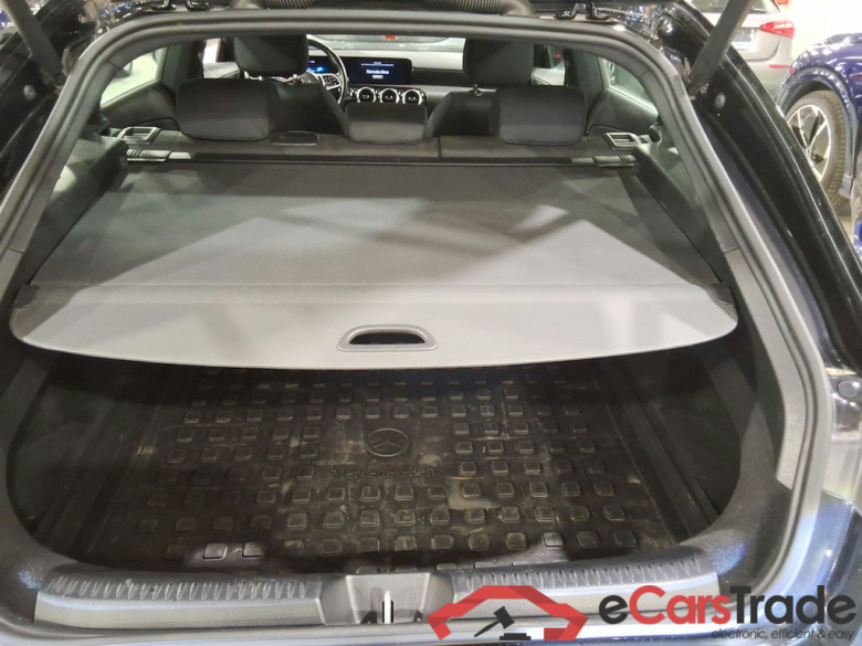 MERCEDES-BENZ CLA 2.0 CLA 180 D BUSINESS SOLUTION #3