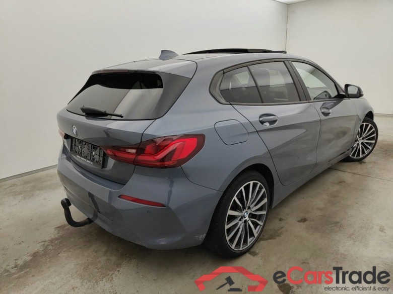 BMW 1 Reeks Hatch 116dA (85 kW) 5d #2