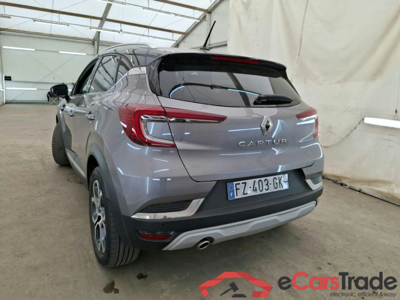 RENAULT Captur / 2019 / 5P / SUV Intens TCe 155 EDC FAP #2