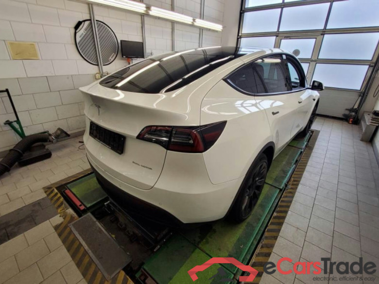Tesla Model Y (01.2021->) DE - SUV5 Dual, Maximale Reichweite Dual AWD, 2021 - 2025 #3