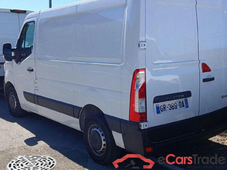 RENAULT Master / 2019 / 4P / Fourgon tôlé FG Tr CF F3300 L1H1 Blue dCi 135 #4