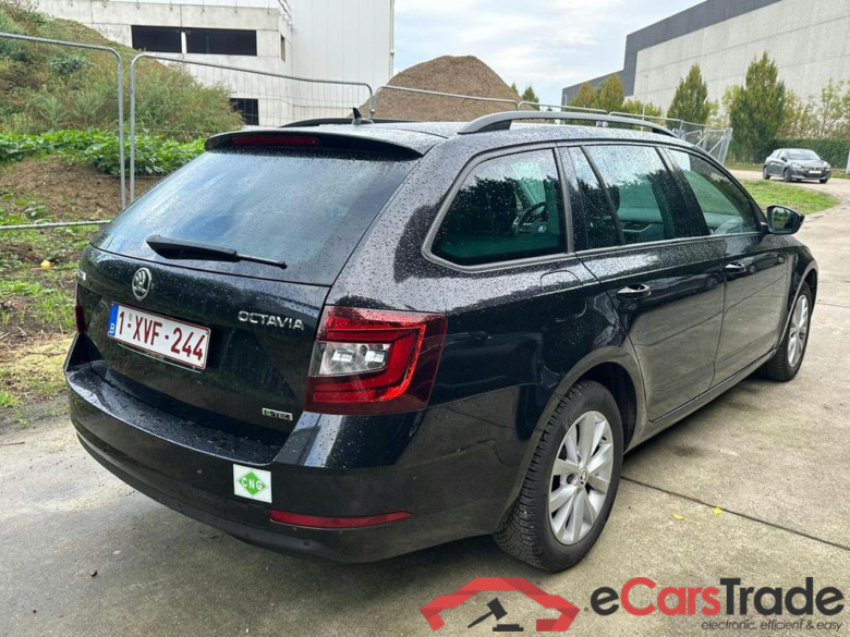 SKODA Octavia Combi CNG SW 1.5 TGI G-TEC Ambition DSG #2