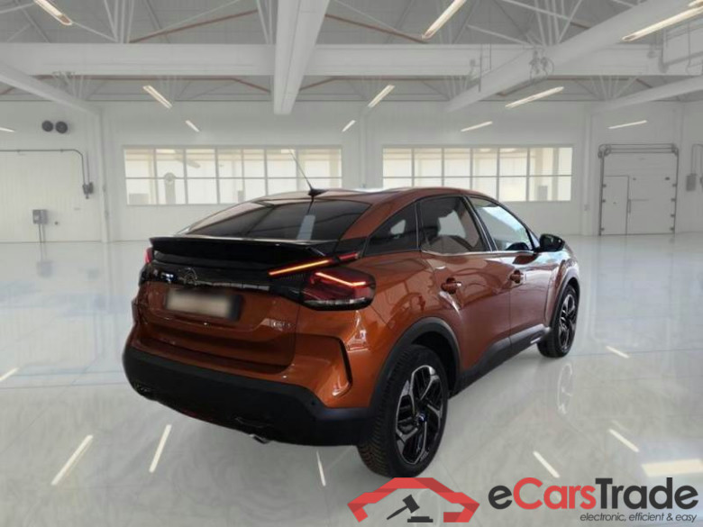 CITROEN C4 / 2020 / 5P / BERLINA BLUEHDI 130 SeS SHINE EAT8 #2