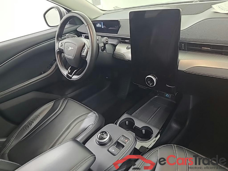 FORD Mustang Mach-E 98kWh Extended Range RWD auto 5D 216kW #6
