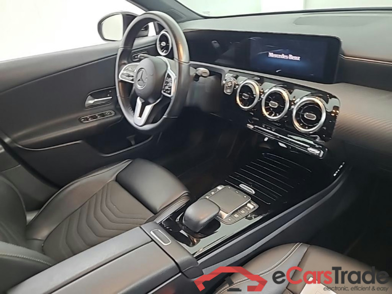 MERCEDES-BENZ A-klasse A 180 7G-DCT Business Solution 5D 100kW #6
