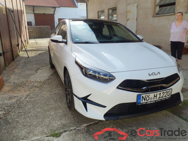 KIA Ceed  #1