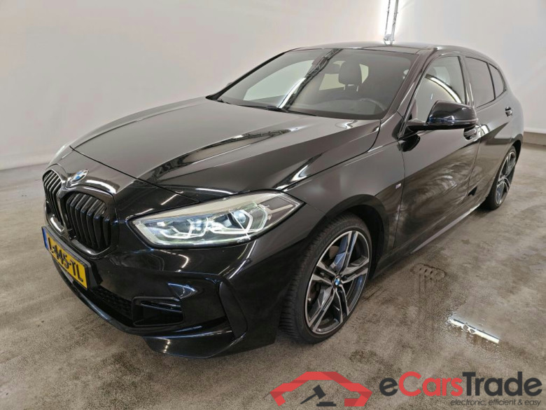 BMW 1 Serie 118iA  M Sport 5d + M Aerodynamicapakket