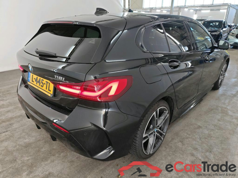BMW 1 Serie 118iA  M Sport 5d + M Aerodynamicapakket #2