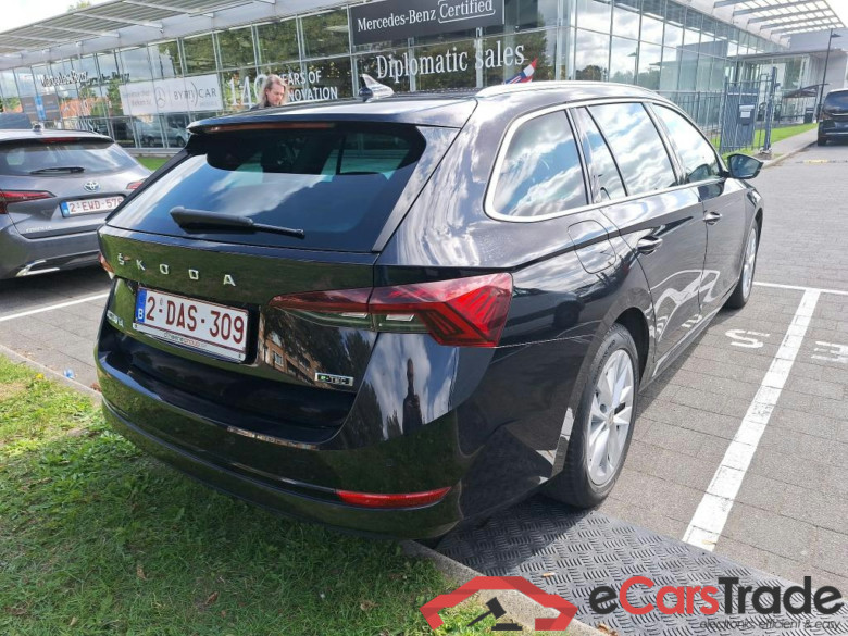 SKODA OCTAVIA COMBI 1.0 TSI MHEV 81KW DSG CLEVER+ #4