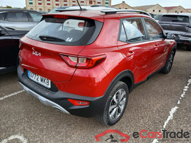 KIA Stonic / 2017 / 5P / todoterreno 1.0 T-GDi 74kW (100CV) MHEV MT Concept #2