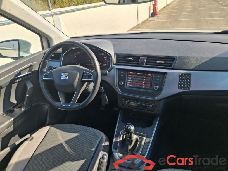 SEAT Arona / 2017 / 5P / todoterreno 1.0 TSI 70kW (95CV) Style Edition Eco (CX) #3
