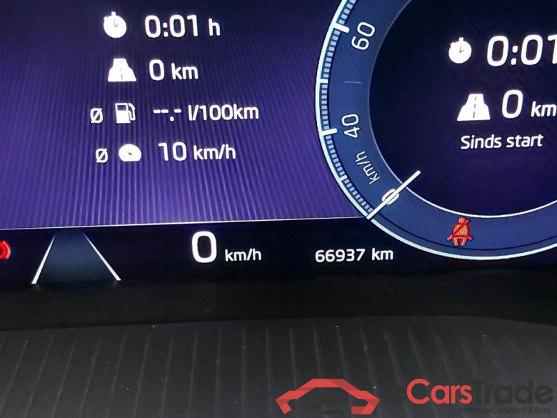 SKODA - SKO OCTAVIA COMBI TSI 110PK Clever Pack Corporate With Clever Pack & Heated Seats & Adaptive Cruise Control * PETROL * #5