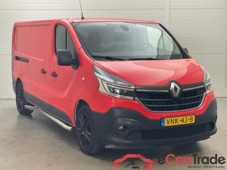 RENAULT TRAFIC 2.0 dCi 145 T29 L2H1 Comfort #2