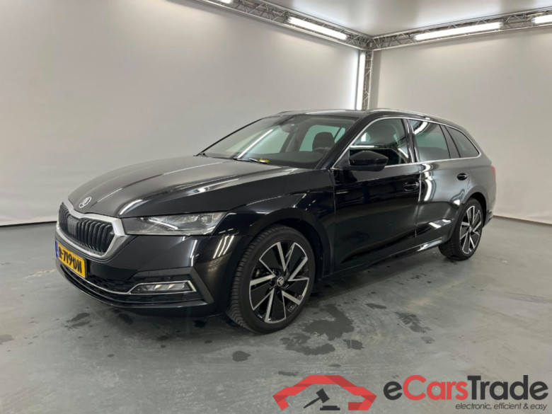 SKODA Octavia Combi 1.5 e-TSI Business Edition Plus #1