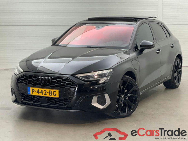 AUDI A3 SPORTBACK 40 TFSI e Advanced edition #1