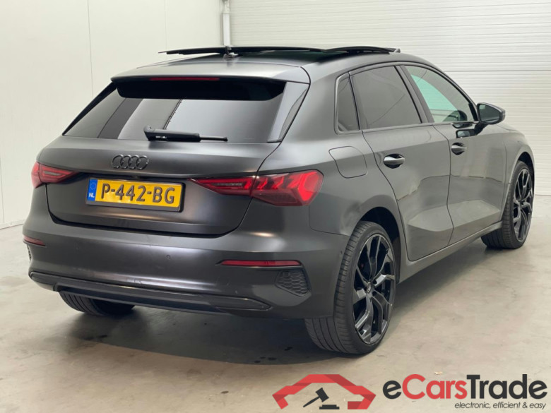AUDI A3 SPORTBACK 40 TFSI e Advanced edition #4