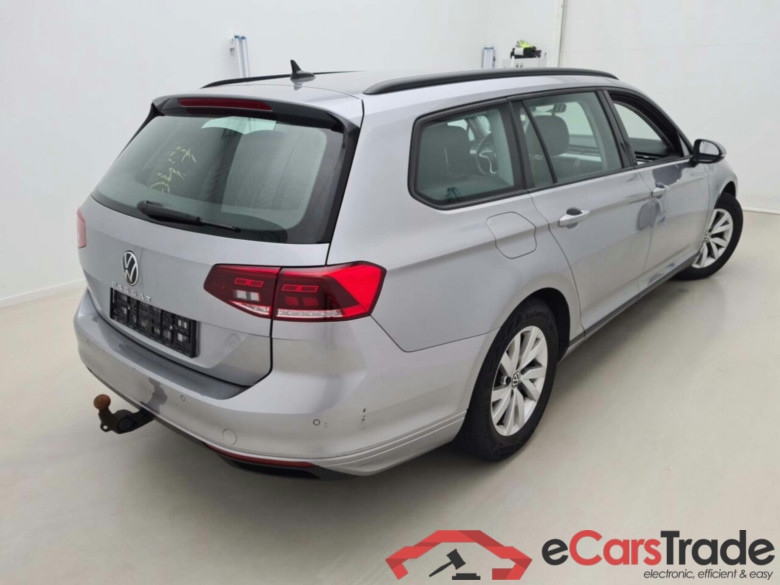 VOLKSWAGEN PASSAT VARIANT 2.0 TDI TRENDLINE #2