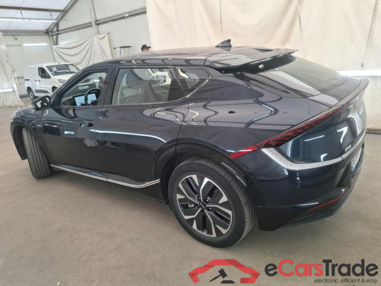 KIA Ev6 / 2021 / 5P / SUV BEV 77.4 KWH AIR DESIGN #4