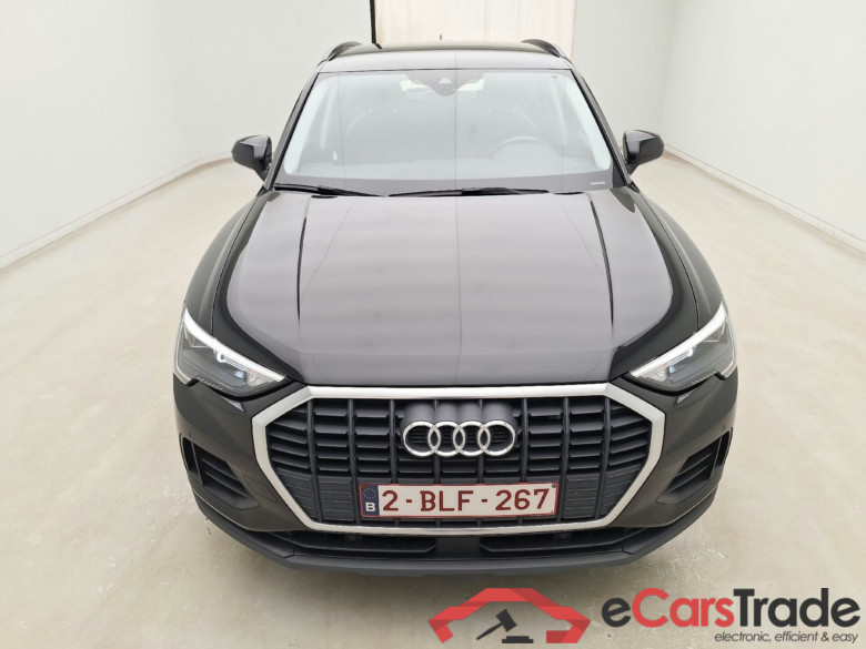 Audi, Q3 '18 PHEV, Q3 45 TFSie PHEV 180kW Str.