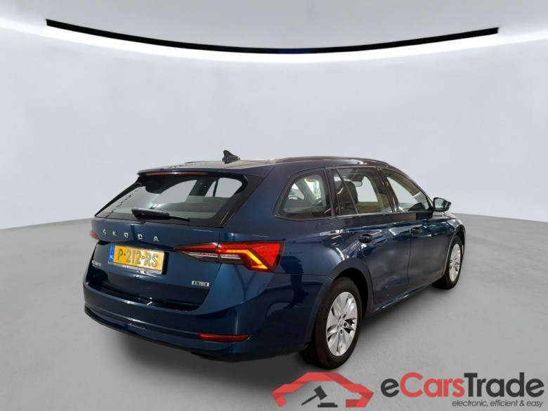 SKODA Octavia Combi 81 kW #6