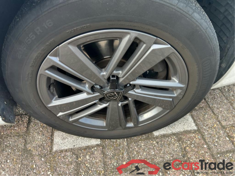 PEUGEOT 308 SW 96 kW #6