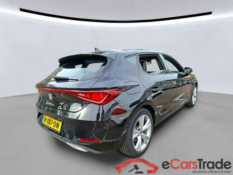 SEAT LEON 81 kW #5