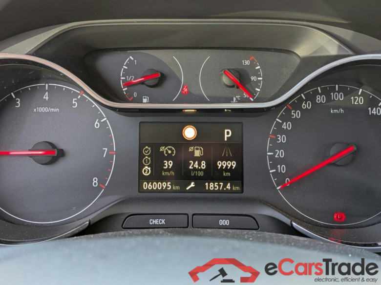 OPEL Crossland X 1.2 T. Innovation #6