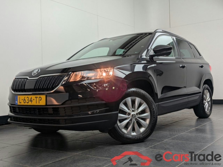 SKODA Karoq 1.0 TSI Bus. Ed.