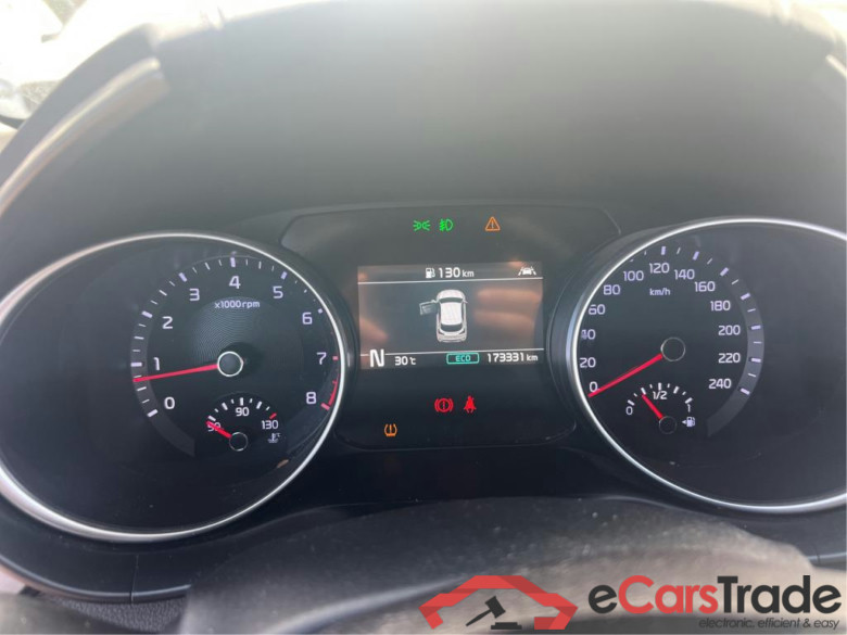 KIA XCeed / 2019 / 5P / todoterreno 1.5 MHEV iMT Drive 118kW (160CV) #5