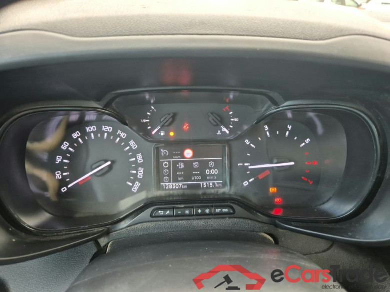 CITROEN Berlingo / 2018 / 4P / combi Talla M BlueHDi 100 S&S LIVE PACK BUSINE #4