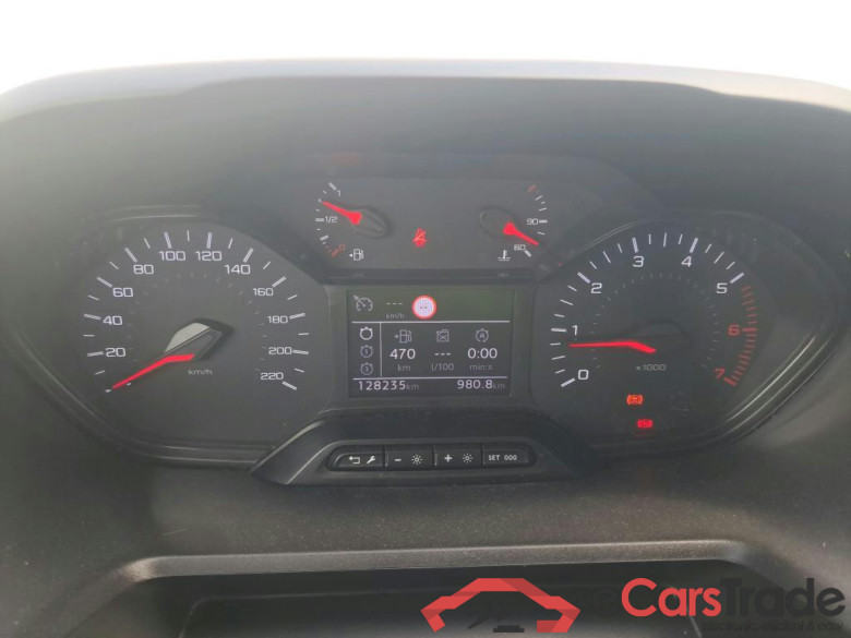 PEUGEOT Rifter / 2018 / 4P / combi Active Standard BlueHDi 73kW (IND) (AC2) #4