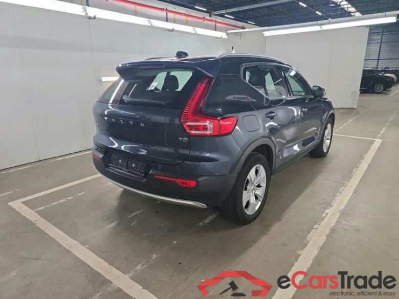 Volvo XC40 XC40 T2 Geartronic Momentum Pro 95kW/129pk  5D/P Auto-8 #4