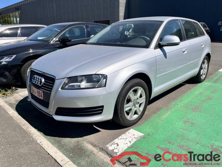 AUDI A3 Sportback 1.6i Attraction