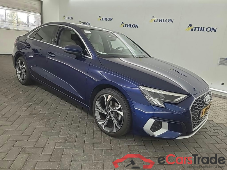 AUDI A3 Limousine 30 TFSI S tronic Business edition 4D 81kW #2