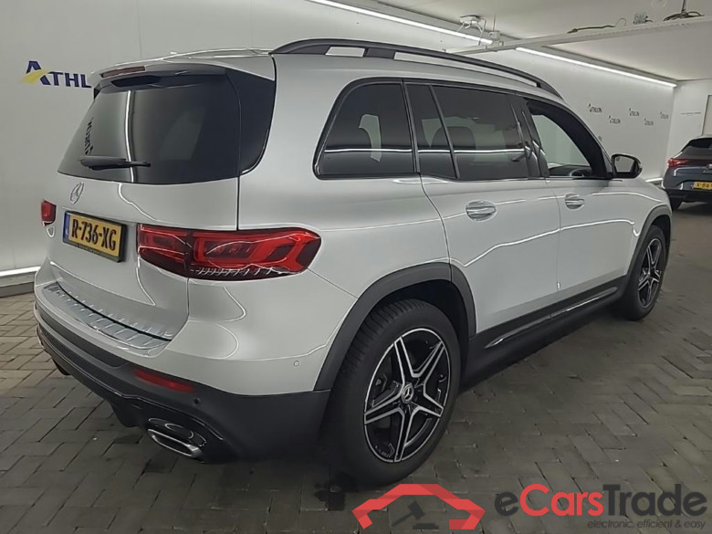 MERCEDES-BENZ GLB-Klasse 200 DCT AMG Line 5D 120kW #3