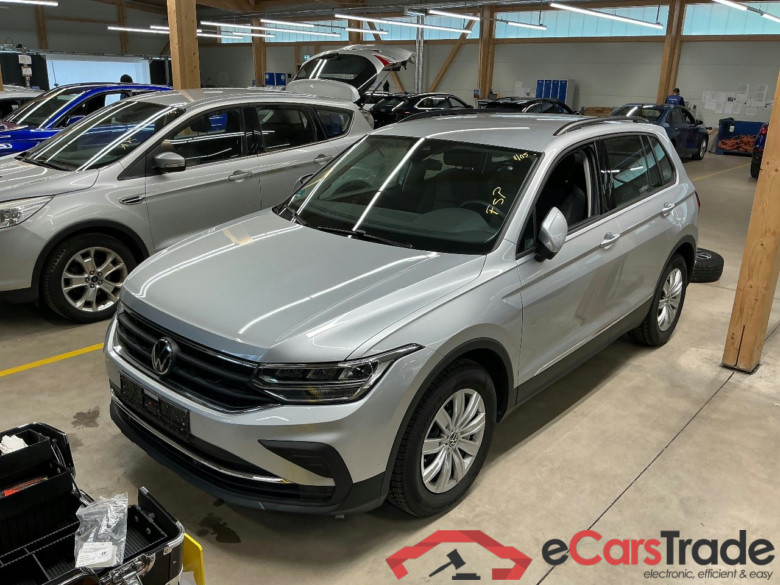 Tiguan Life 2.0 TDI 110KW MT6 E6d #1