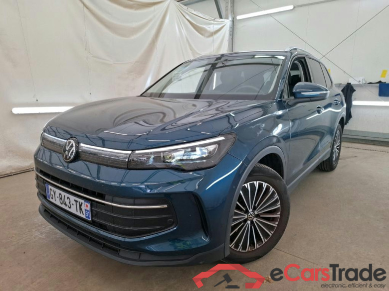 VOLKSWAGEN Tiguan / 2023 / 5P / SUV 2.0 TDI 150 DSG7 VW EDITION(SP) #1