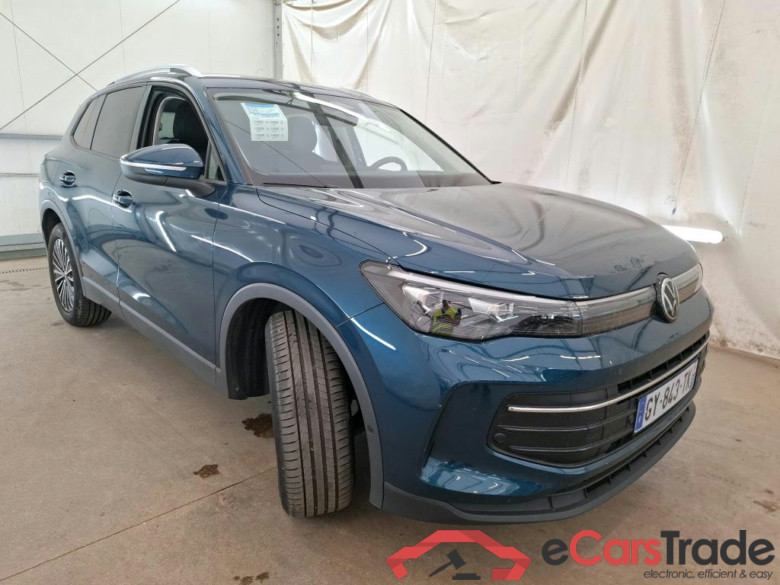 VOLKSWAGEN Tiguan / 2023 / 5P / SUV 2.0 TDI 150 DSG7 VW EDITION(SP) #4