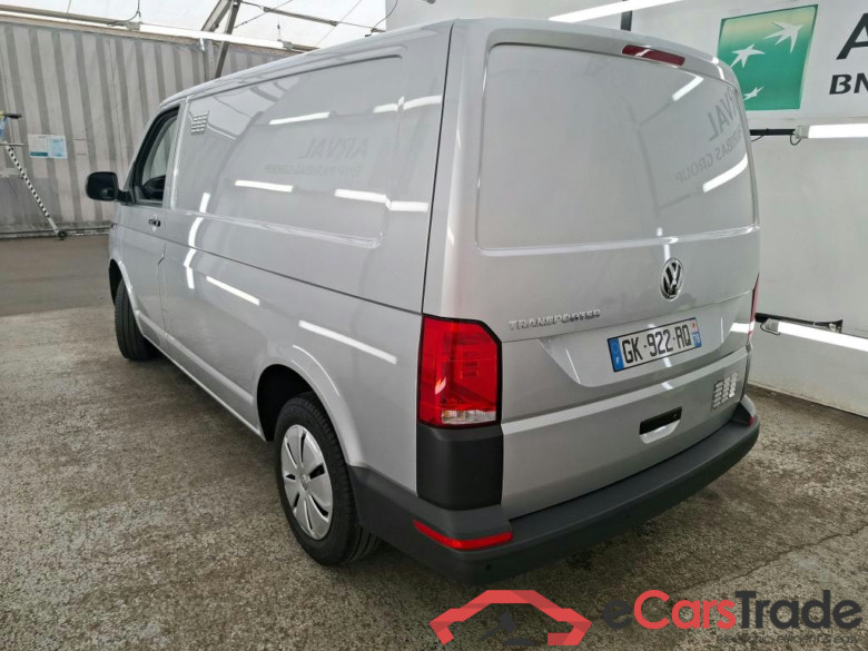 VOLKSWAGEN Transporter / 2019 / 4P / Fourgon tôlé 2.0 TDi 110 L1H1 Business #2