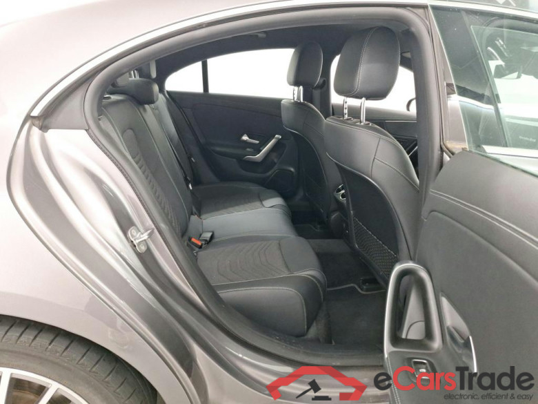 MERCEDES-BENZ CLA 1.3 CLA 250 E LUXURY LINE DCT #6