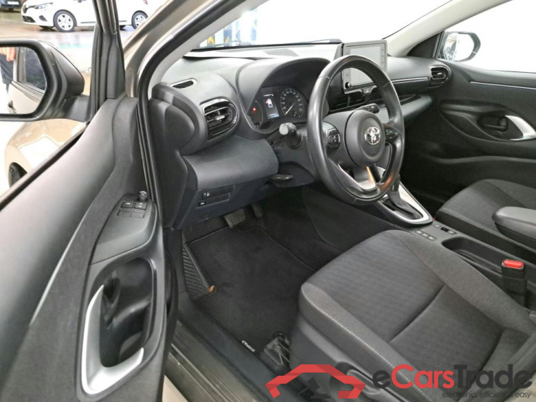 TOYOTA YARIS 1.5 VVT-I HEV DYNAMIC E-CVT #5