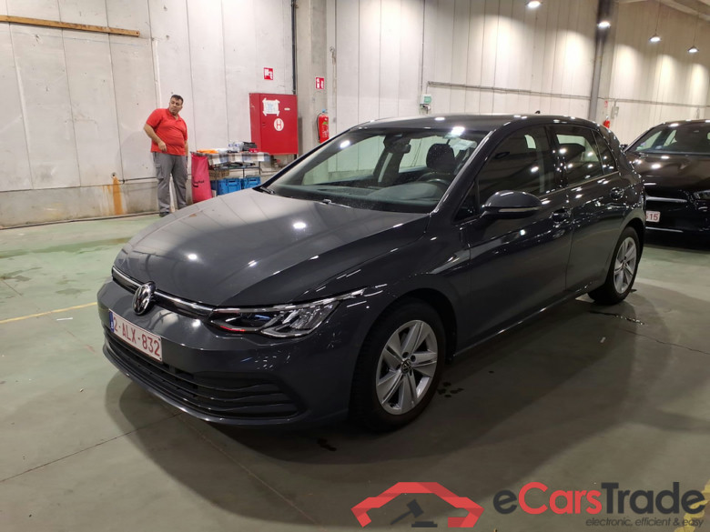 VOLKSWAGEN GOLF VIII 1.5 eTSI Life OPF DSG