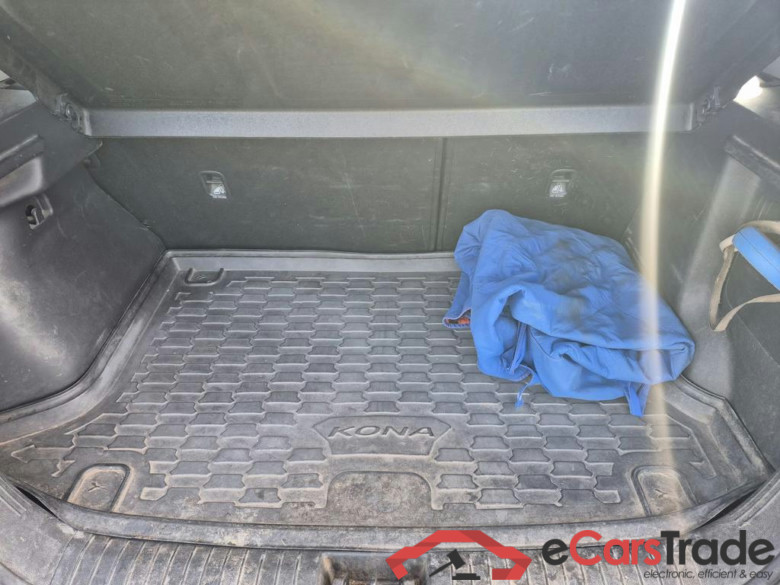 HYUNDAI Kona 1.6 CRDI 136 MHEV 48V 6MT SKY #6