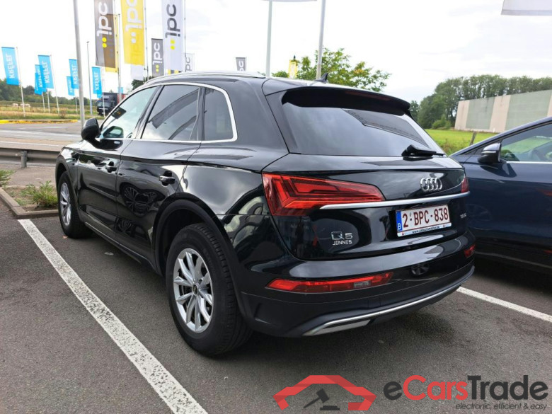 AUDI Q5 2.0 30 TDI S TRONIC BUSINESS EDITION #3