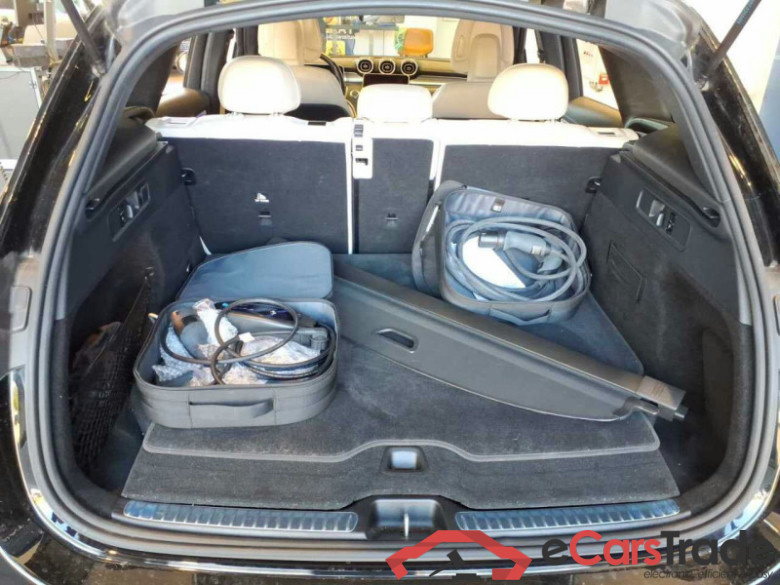 Mercedes-Benz GLC (BM 254)(06.2022->) DE - SUV5 GLC 300 e EU6d, 4Matic Avantgarde, 2022 - 2024 #3